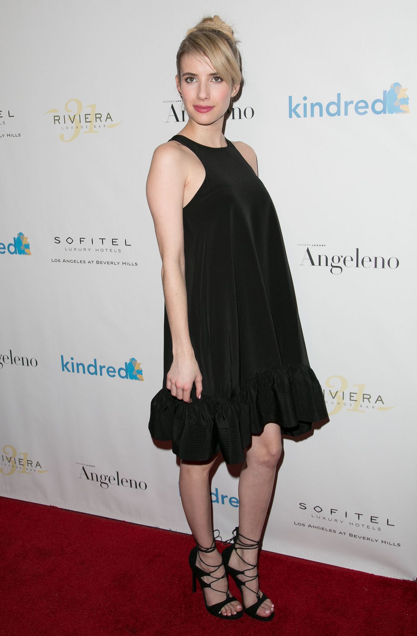 emmarobertsorg003.jpg emmarobertsorg003.jpg