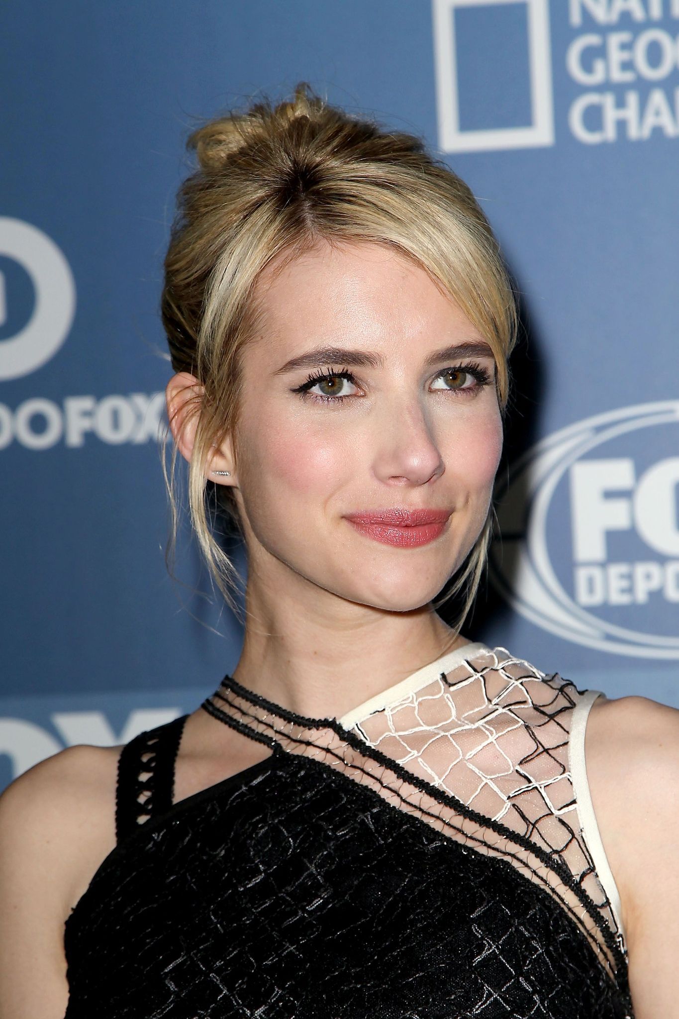 emmarobertsorg047.jpg emmarobertsorg047.jpg
