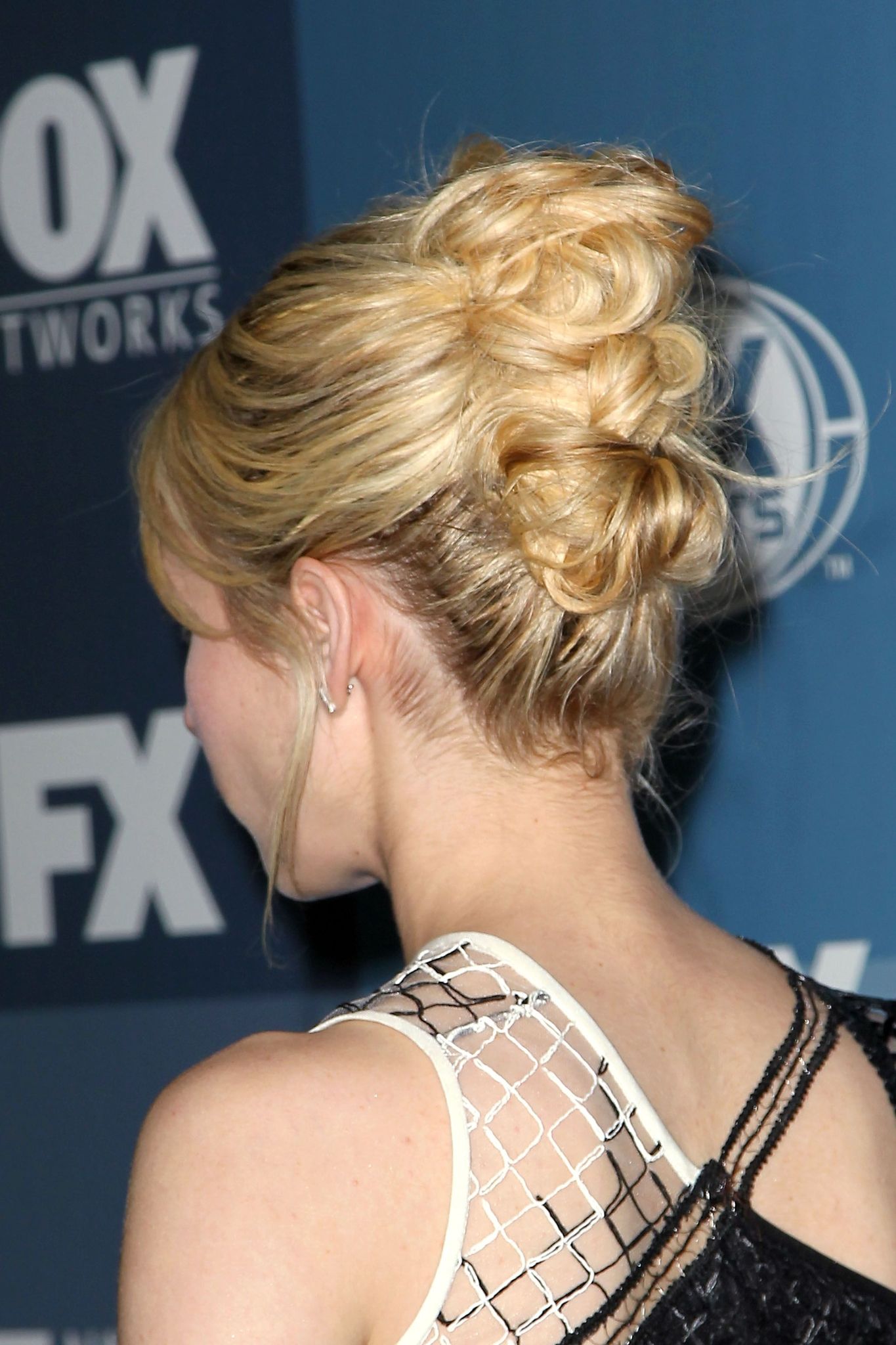 emmarobertsorg061.jpg emmarobertsorg061.jpg