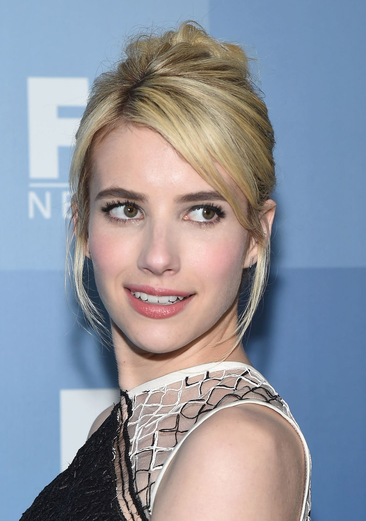 emmarobertsorg069.jpg emmarobertsorg069.jpg