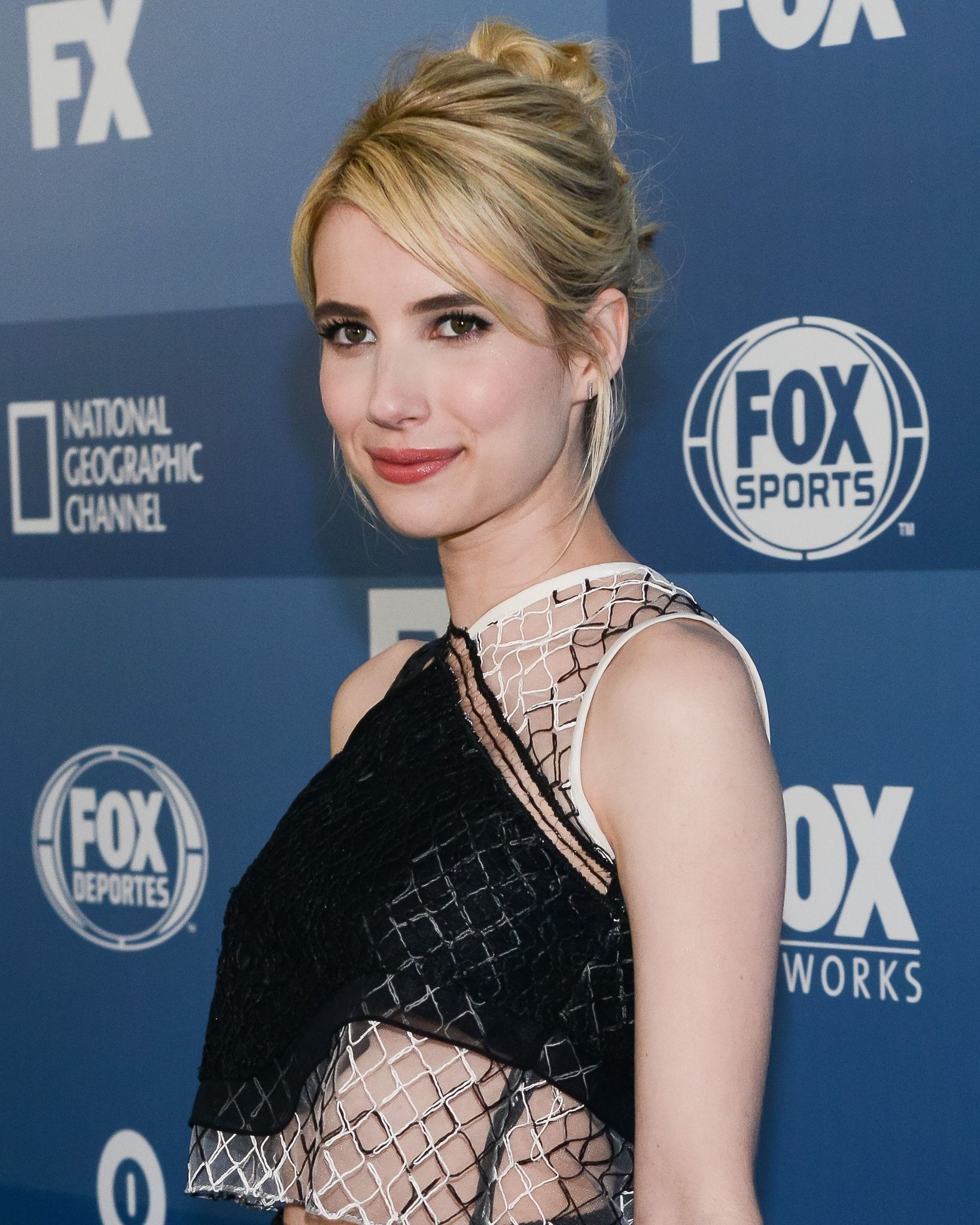 emmarobertsorg080.jpg emmarobertsorg080.jpg