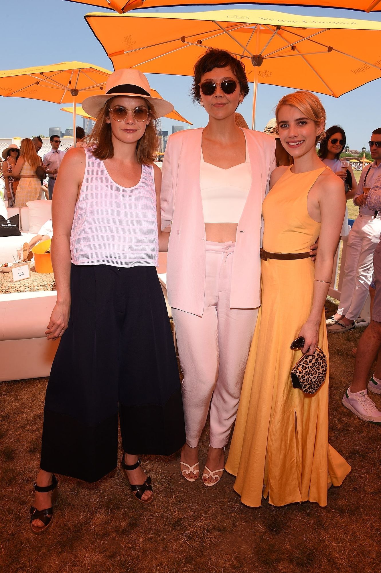 emmarobertsorg025.jpg emmarobertsorg025.jpg