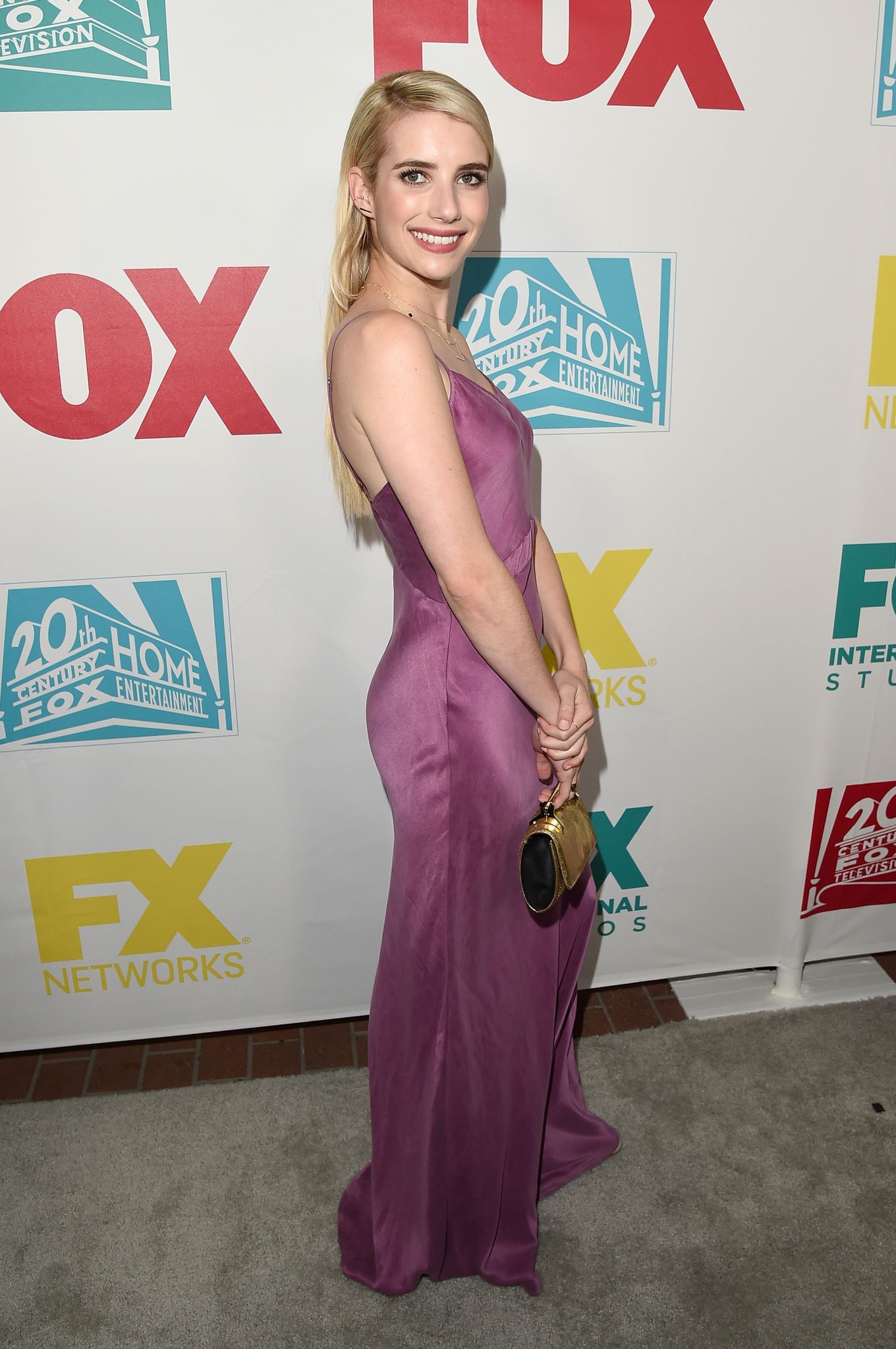 emmarobertsorg007.jpg emmarobertsorg007.jpg