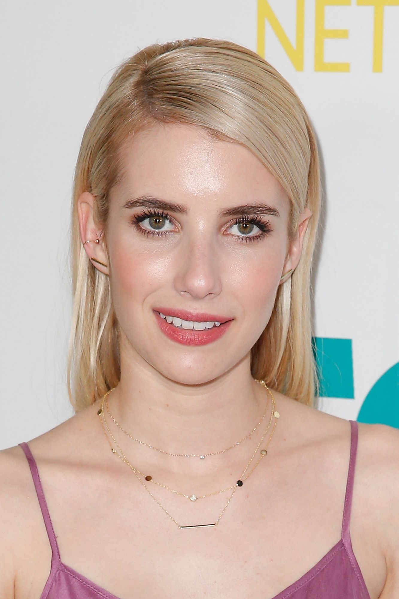 emmarobertsorg034.jpg emmarobertsorg034.jpg