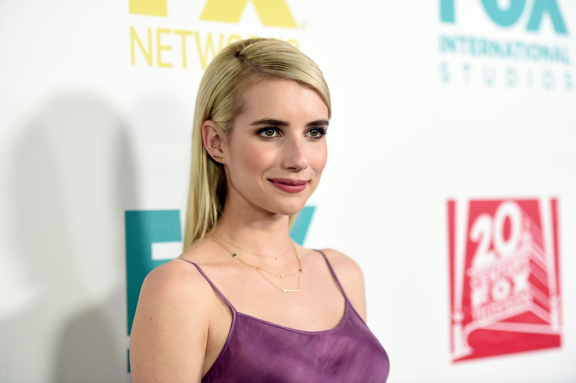 emmarobertsorg058.jpg emmarobertsorg058.jpg