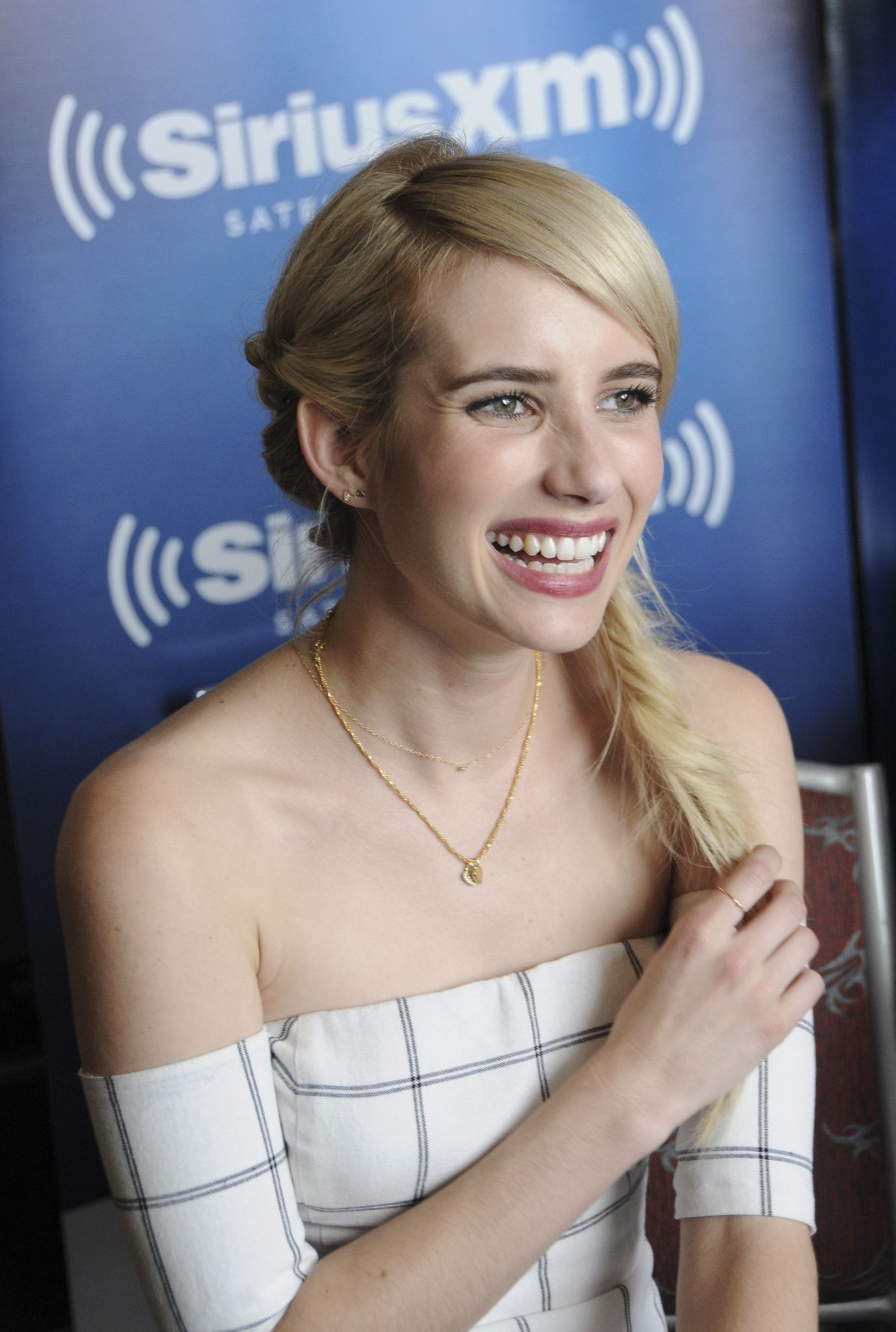 emmarobertsorg001.jpg emmarobertsorg001.jpg