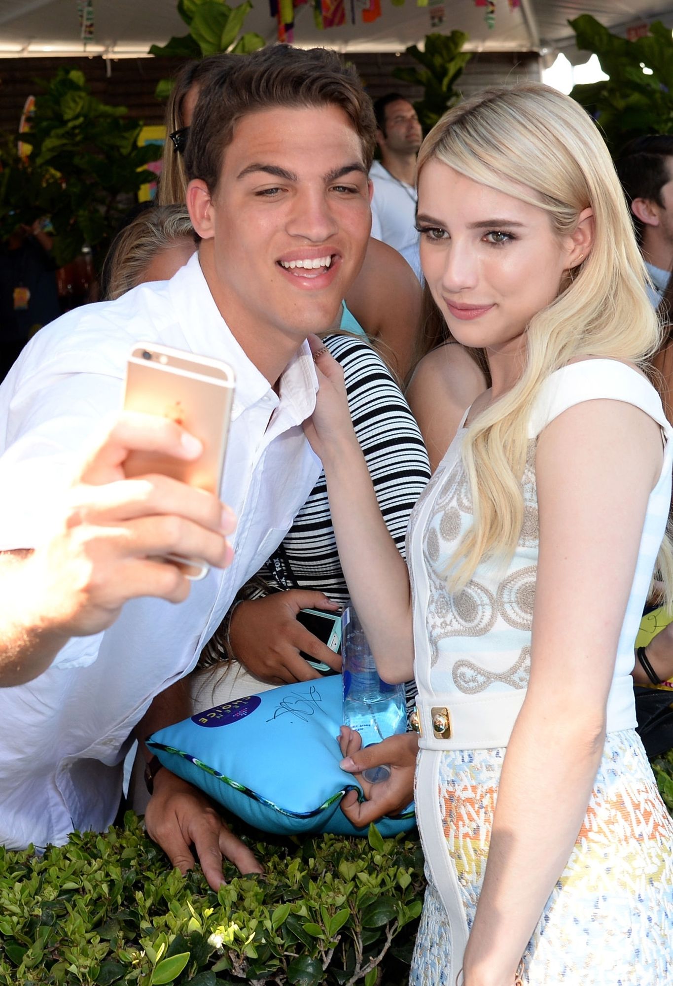 emmarobertsorg043.jpg emmarobertsorg043.jpg