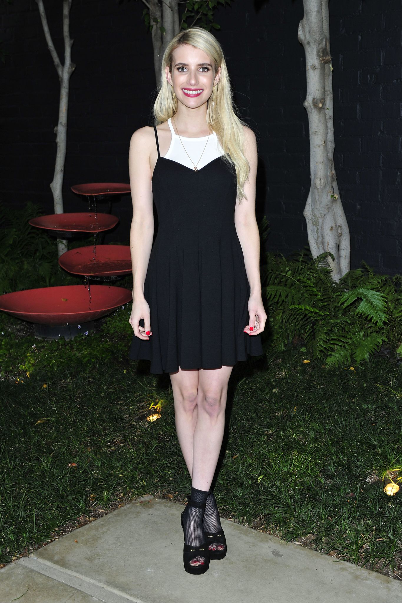 emmarobertsorg014.jpg emmarobertsorg014.jpg