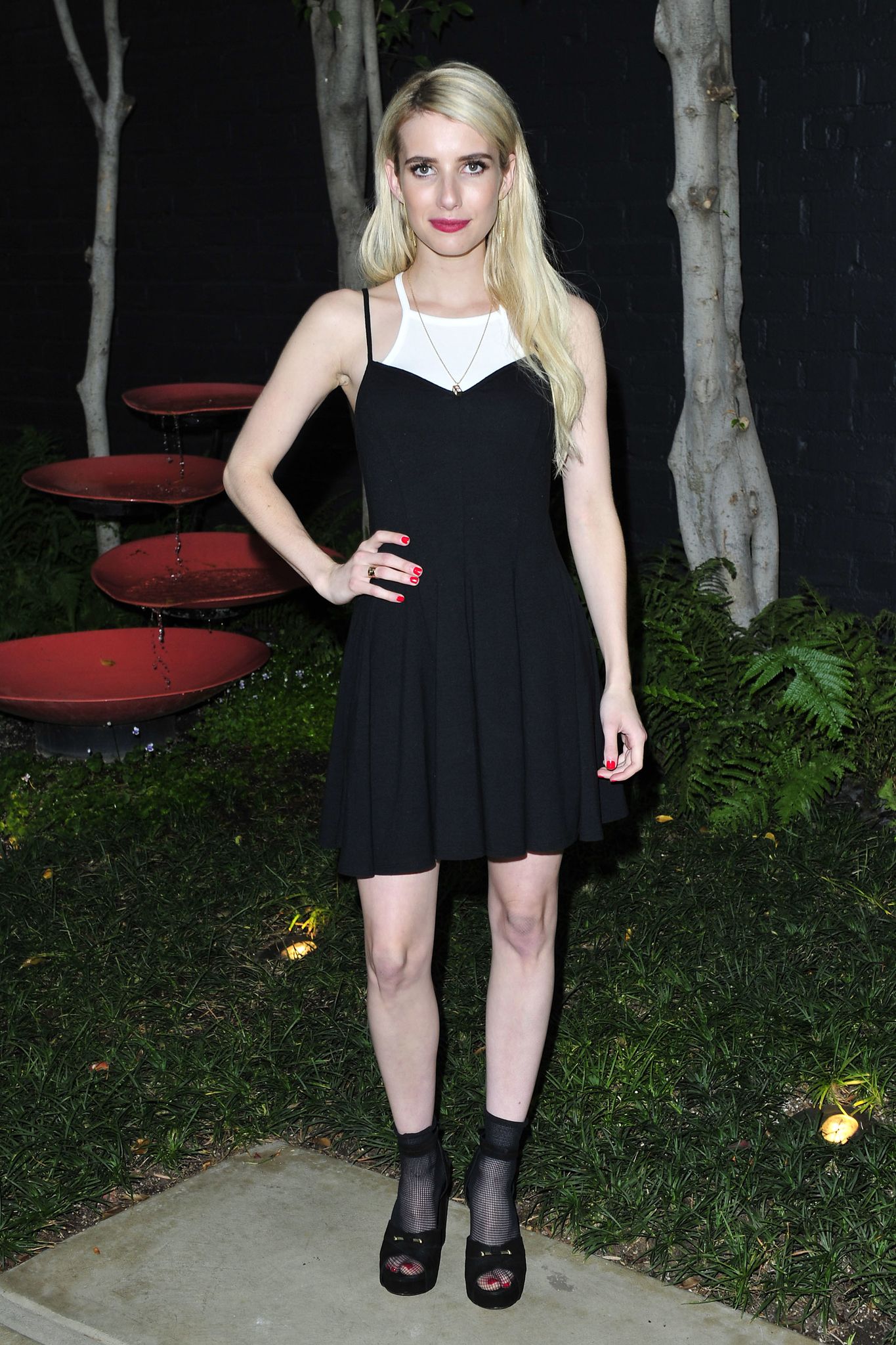 emmarobertsorg015.jpg emmarobertsorg015.jpg
