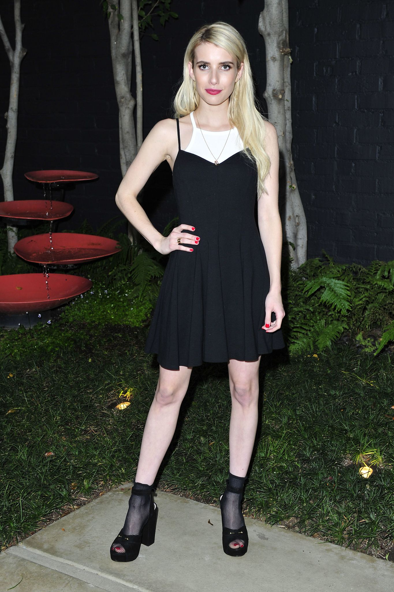 emmarobertsorg017.jpg emmarobertsorg017.jpg