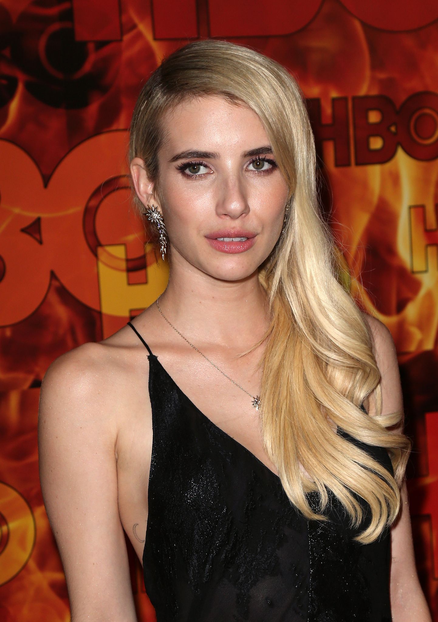 emmarobertsorg004.jpg emmarobertsorg004.jpg