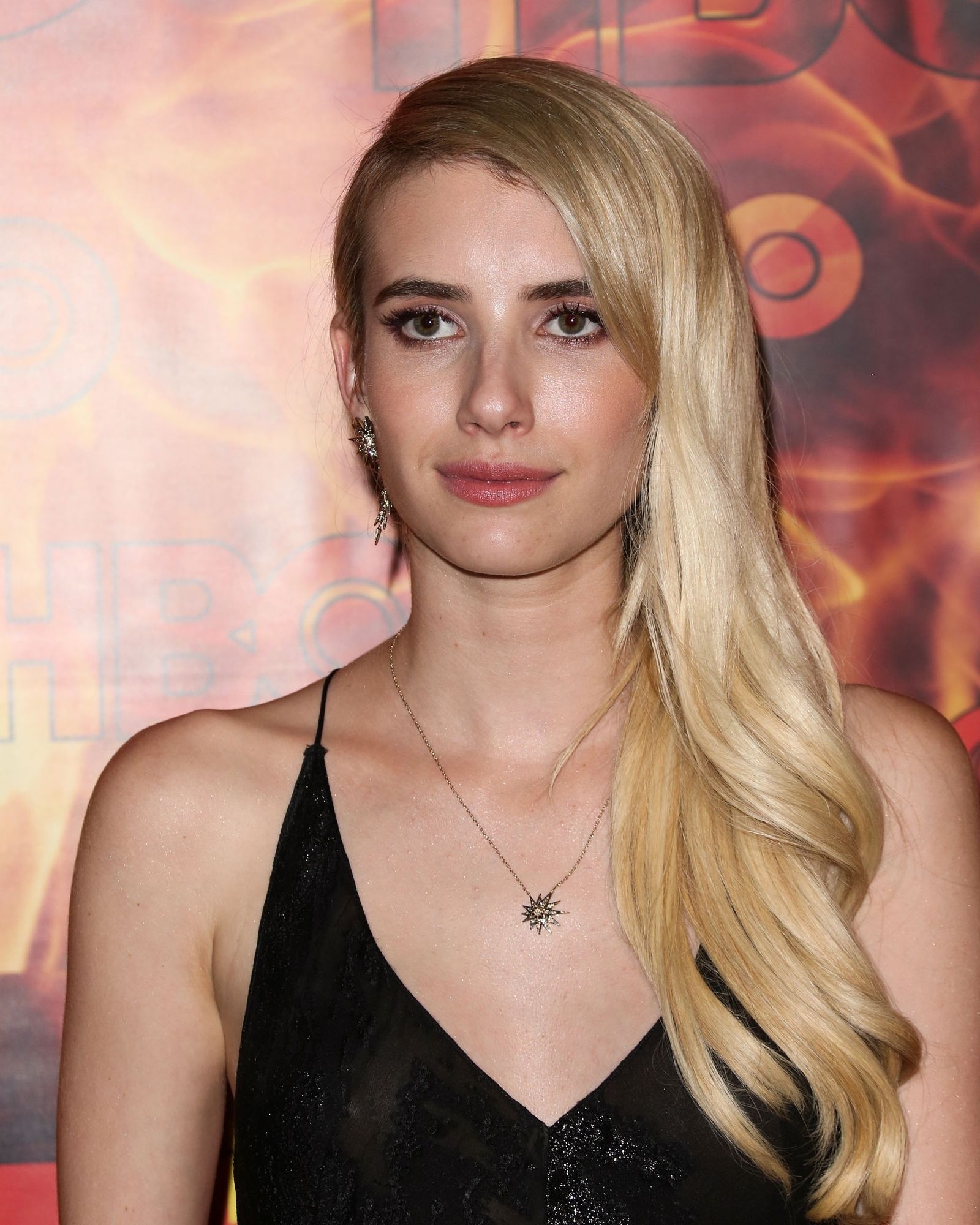 emmarobertsorg034.jpg emmarobertsorg034.jpg