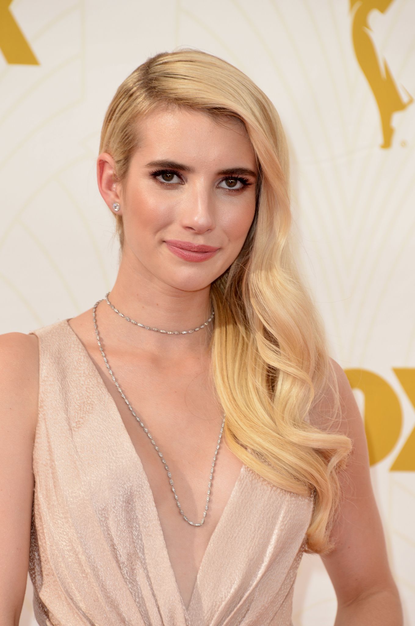 emmarobertsorg047.jpg emmarobertsorg047.jpg