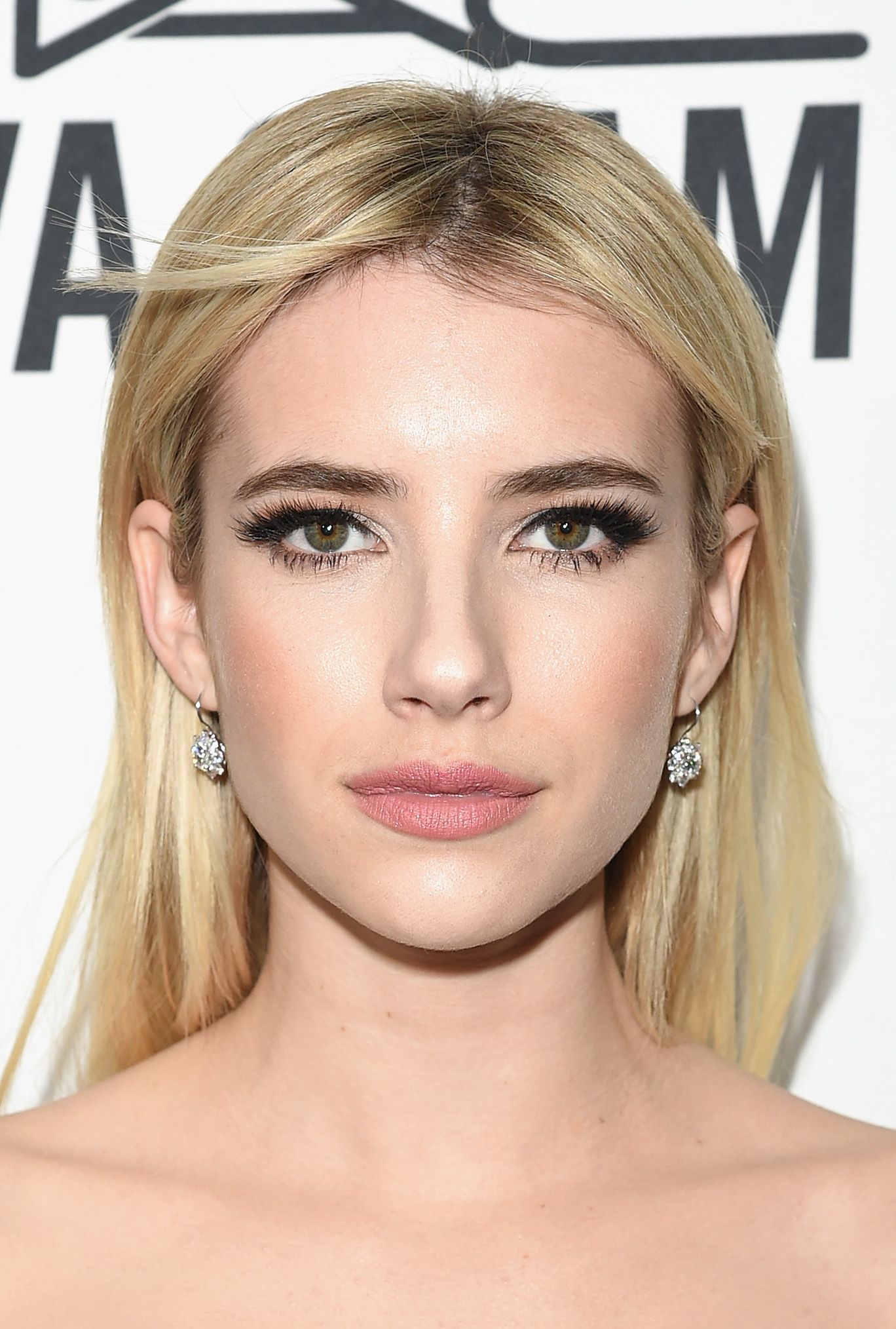 emmarobertsorg033.jpg emmarobertsorg033.jpg