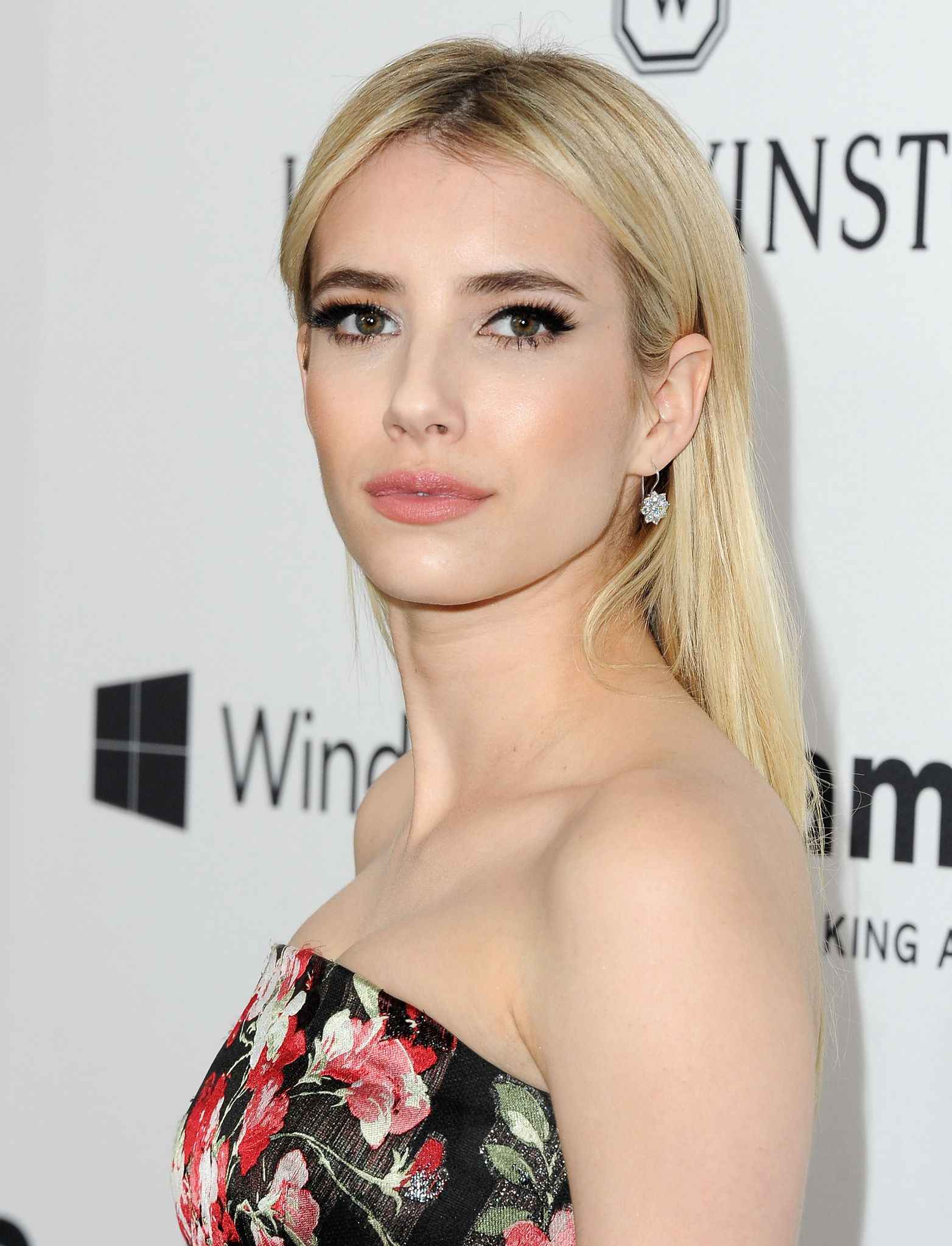 emmarobertsorg053.jpg emmarobertsorg053.jpg