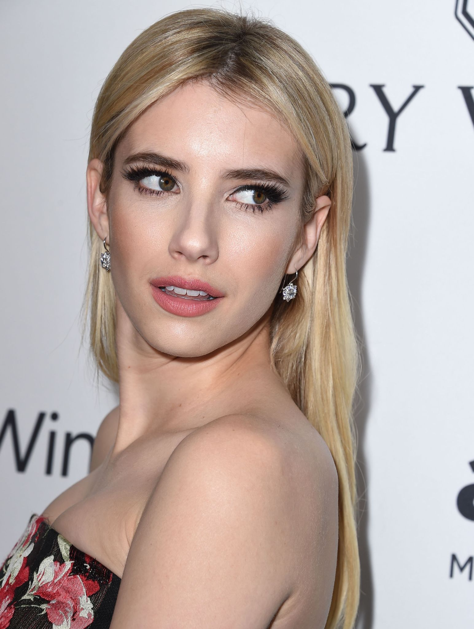 emmarobertsorg068.jpg emmarobertsorg068.jpg