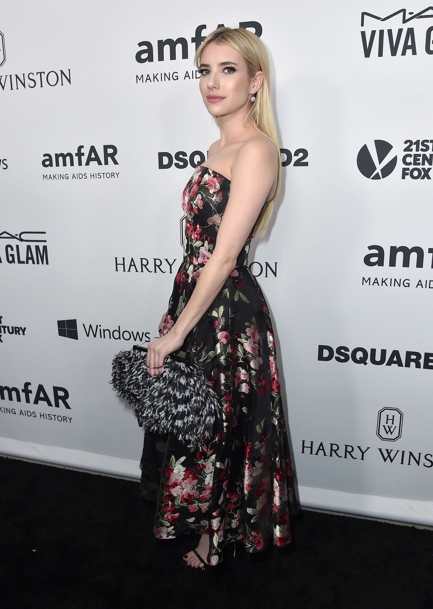 emmarobertsorg114.jpg emmarobertsorg114.jpg