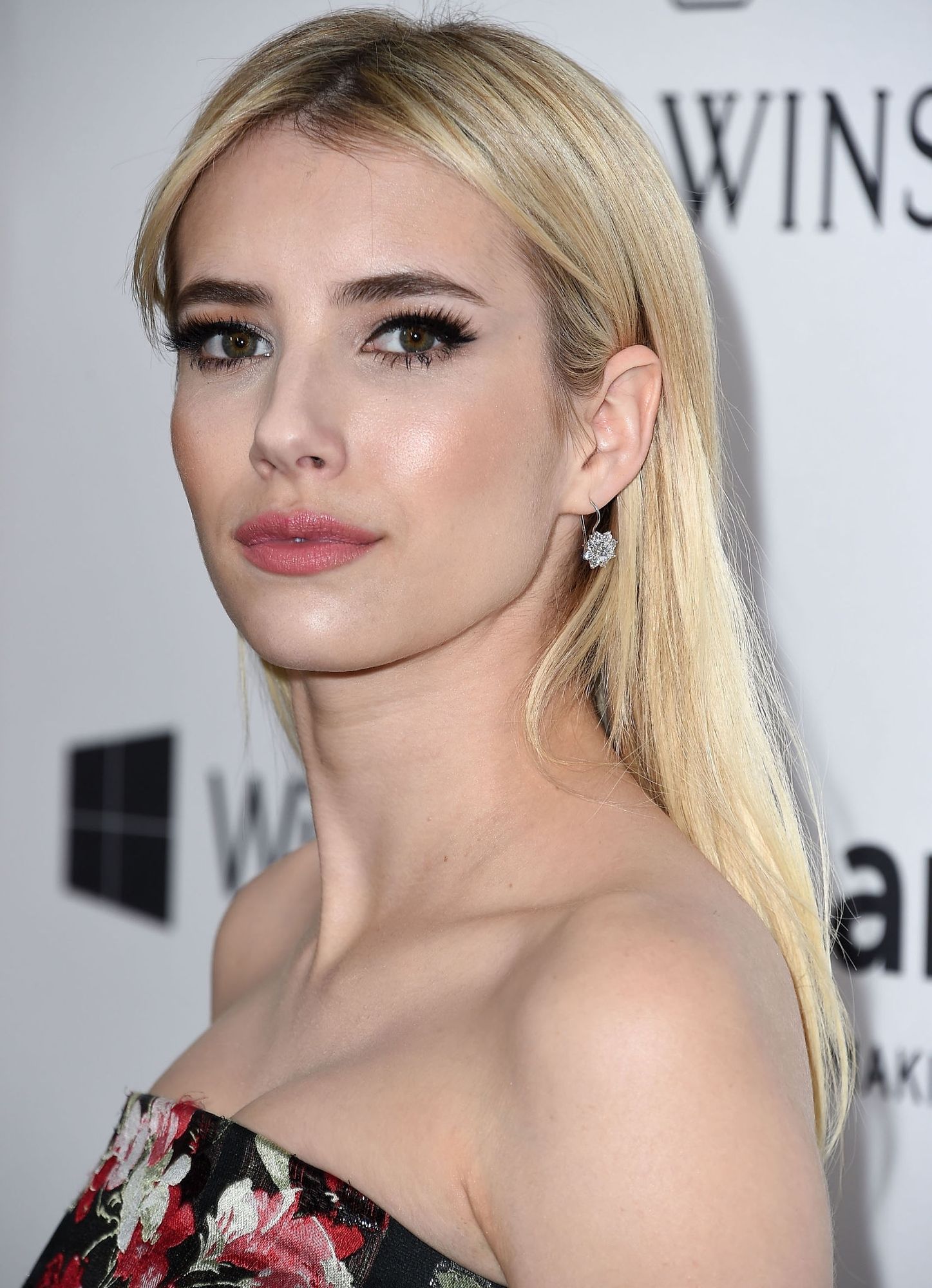 emmarobertsorg122.jpg emmarobertsorg122.jpg