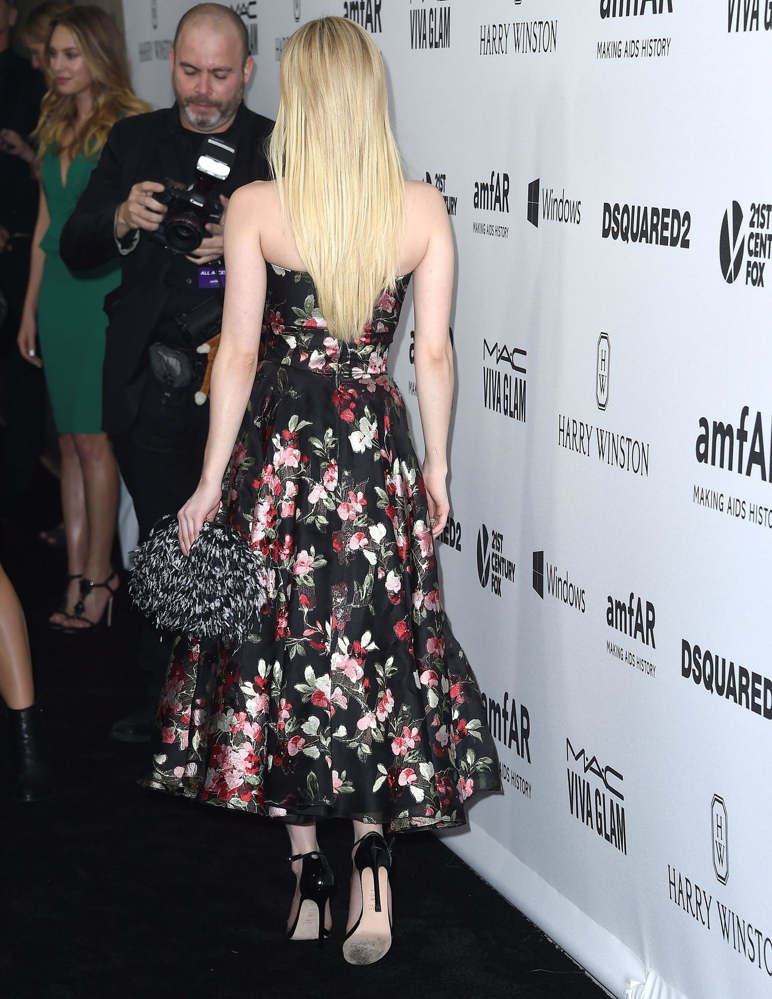 emmarobertsorg140.jpg emmarobertsorg140.jpg
