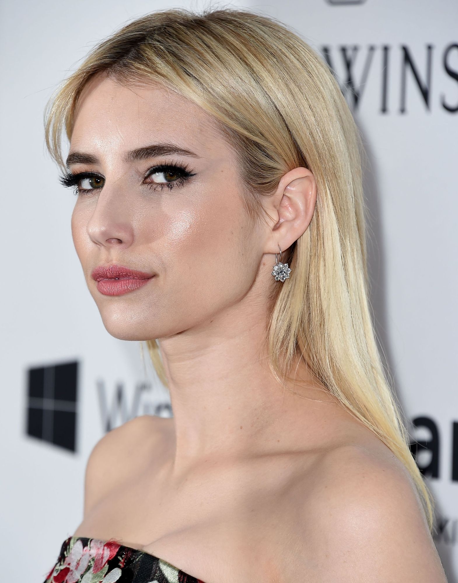 emmarobertsorg150.jpg emmarobertsorg150.jpg
