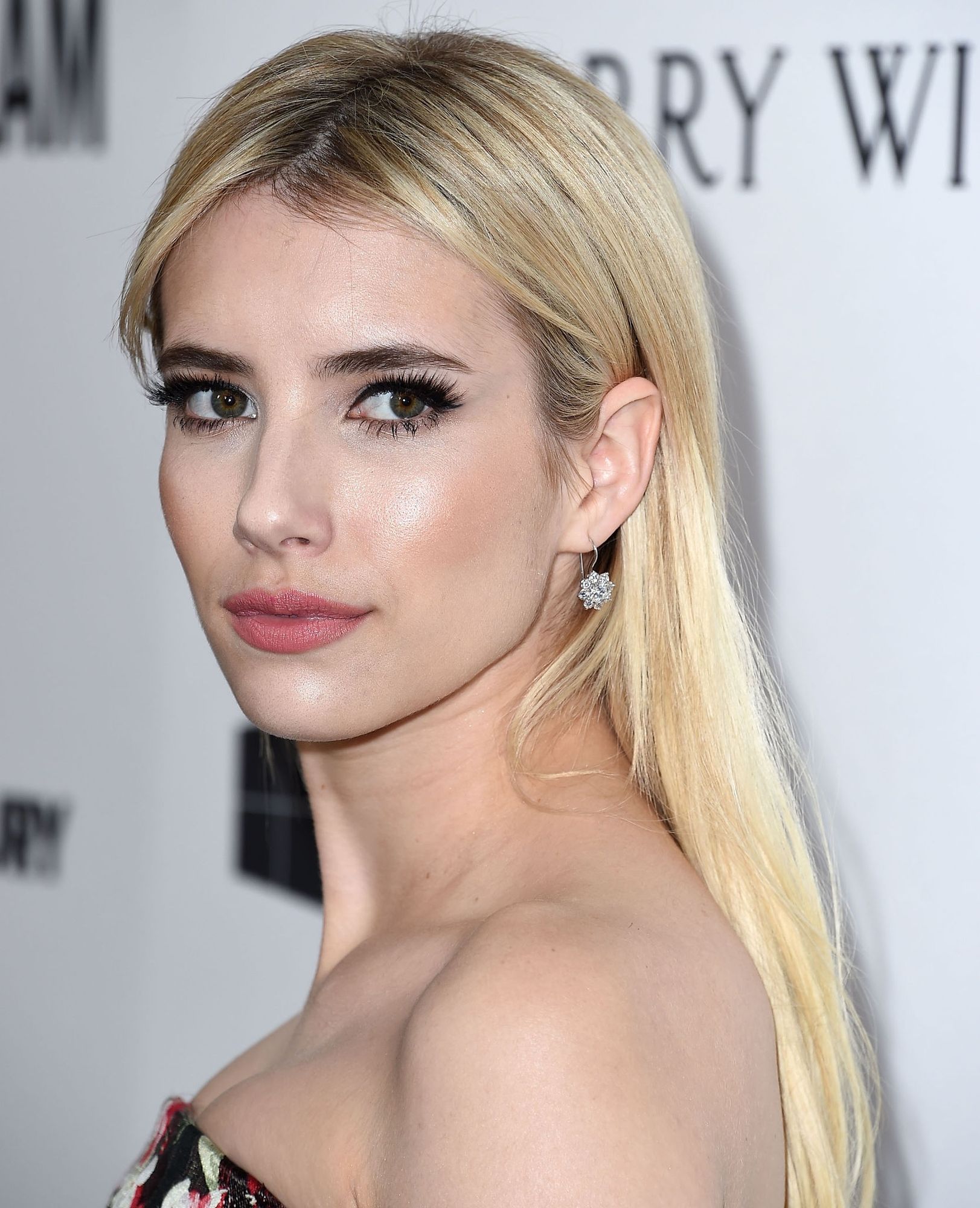 emmarobertsorg153.jpg emmarobertsorg153.jpg