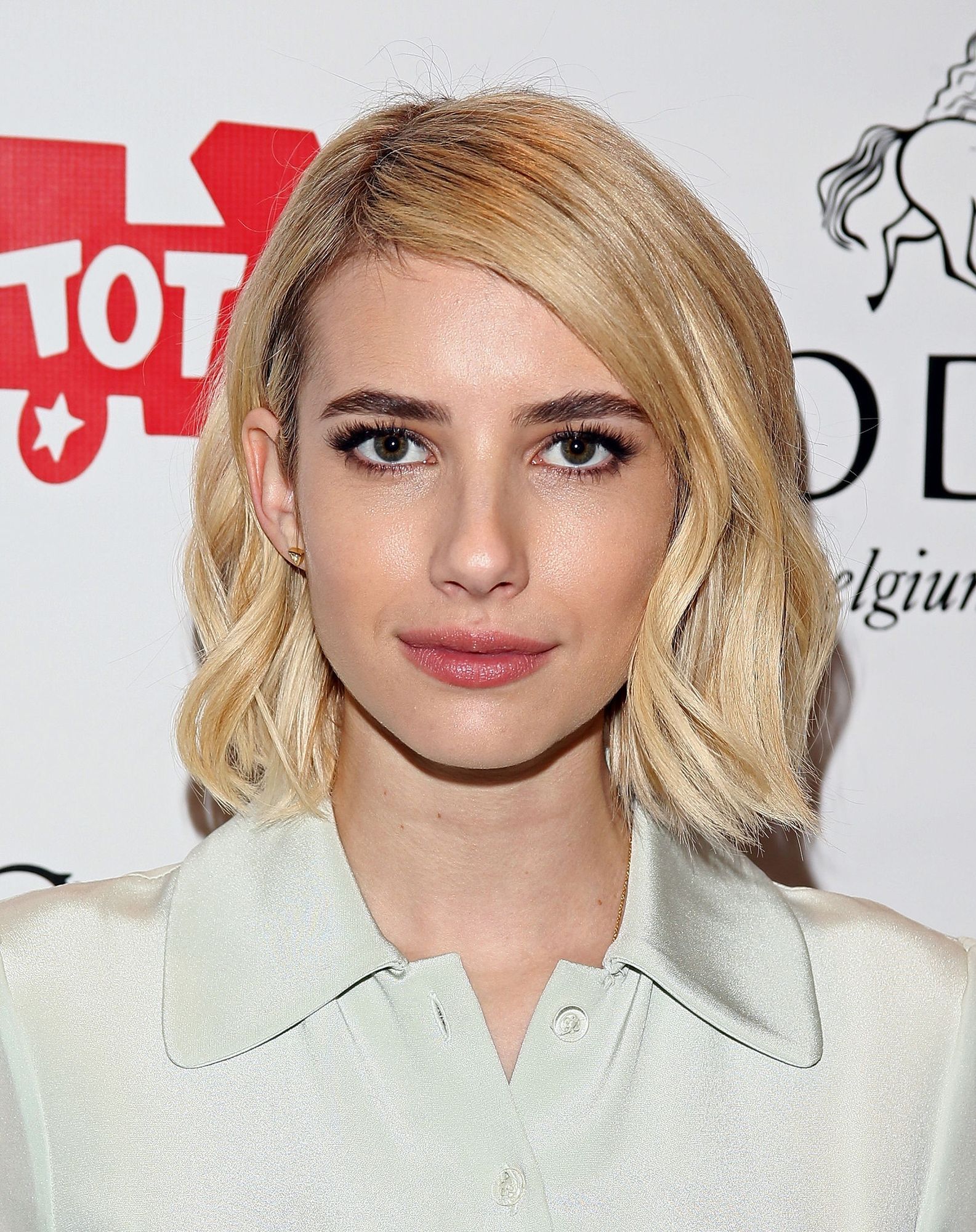 emmarobertsorg082.jpg emmarobertsorg082.jpg