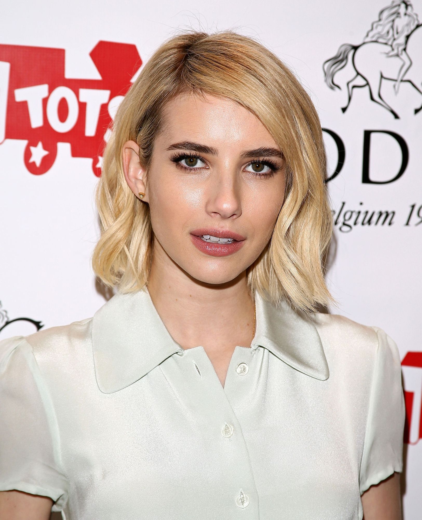 emmarobertsorg087.jpg emmarobertsorg087.jpg