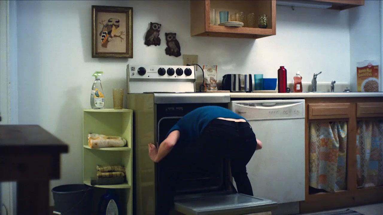 ero_awtrailer023.jpg