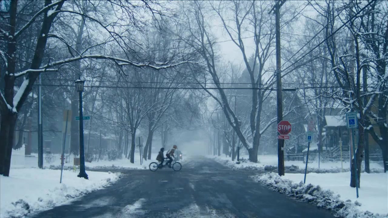 ero_awtrailer210.jpg