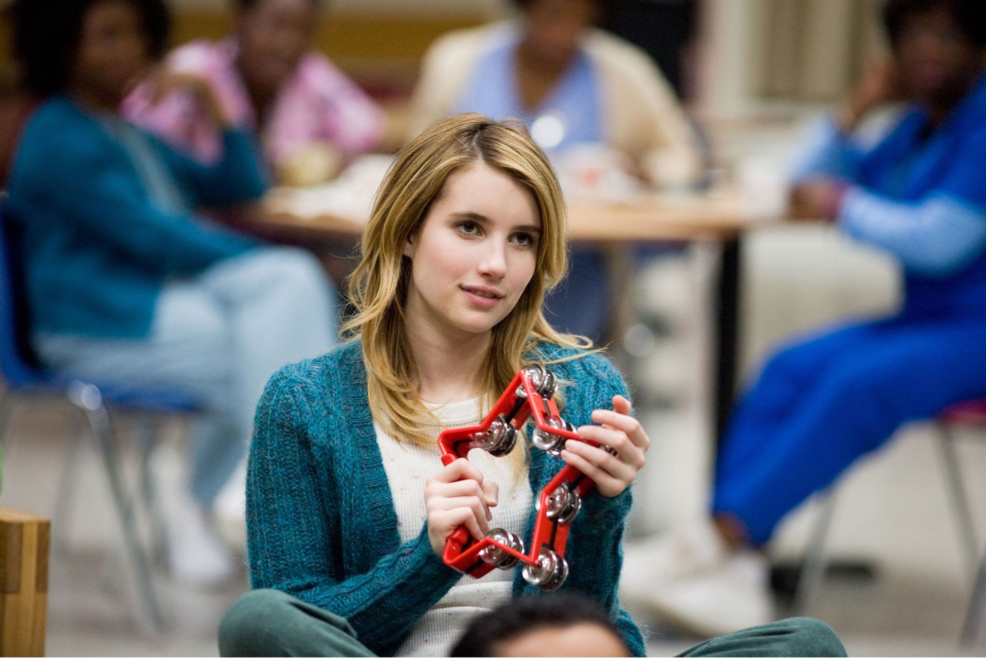 emmarobertsorg003.jpg