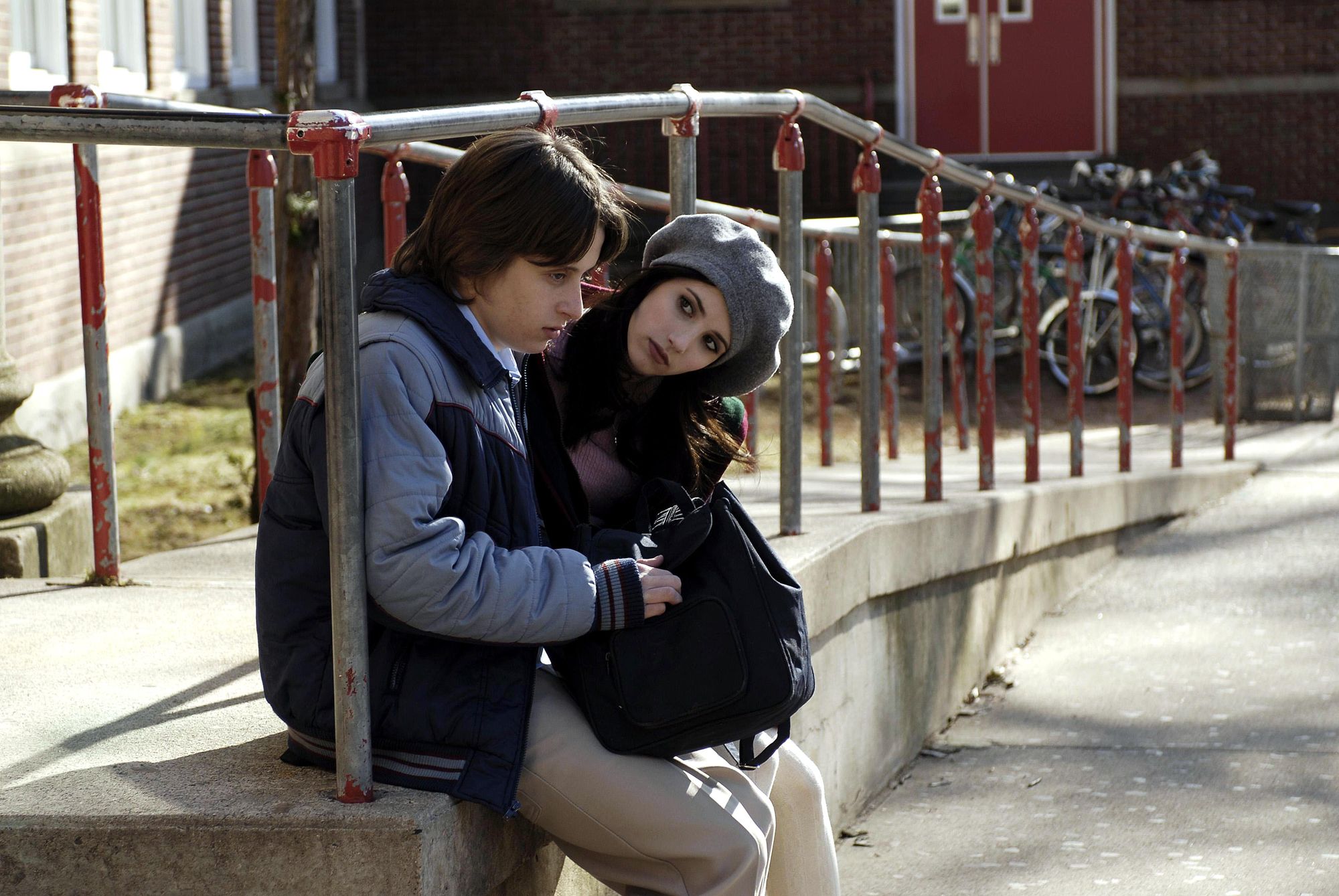 emmarobertsorg001.jpg