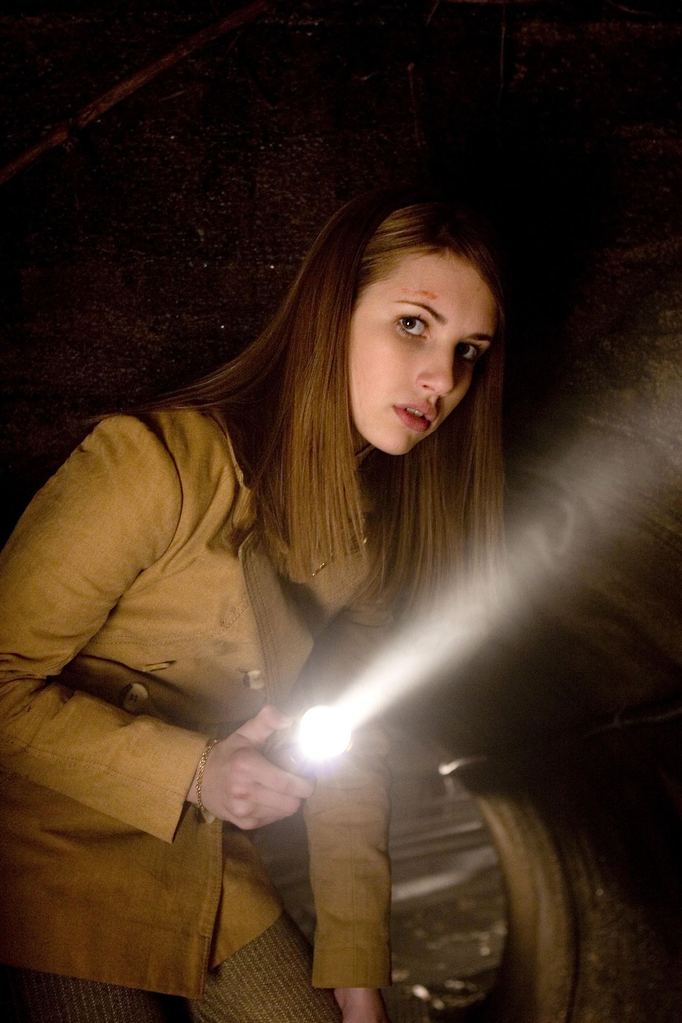 emmarobertsorg005.jpg