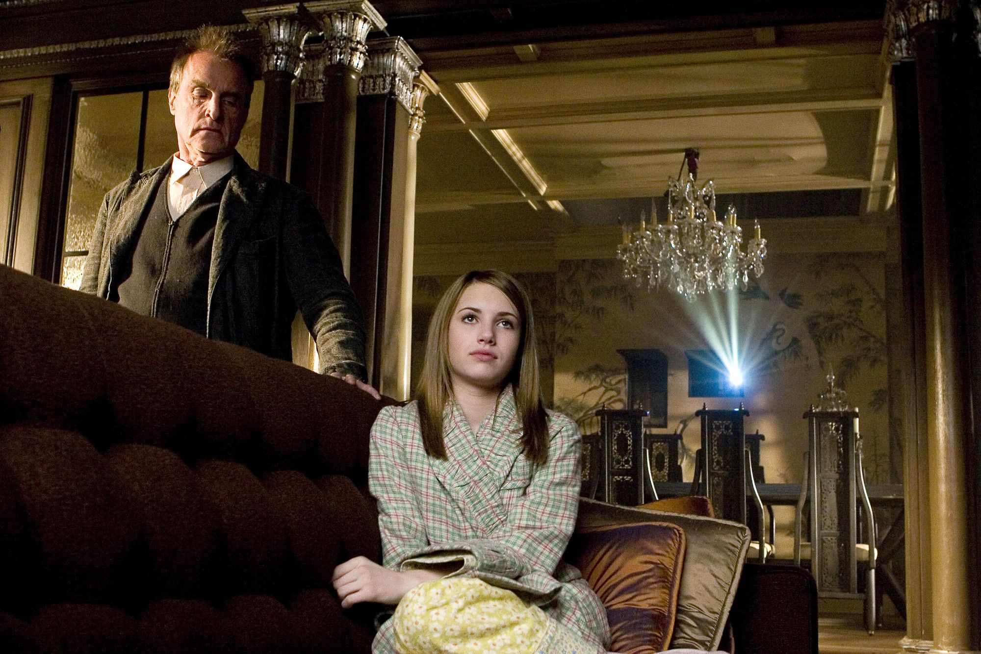 emmarobertsorg008.jpg