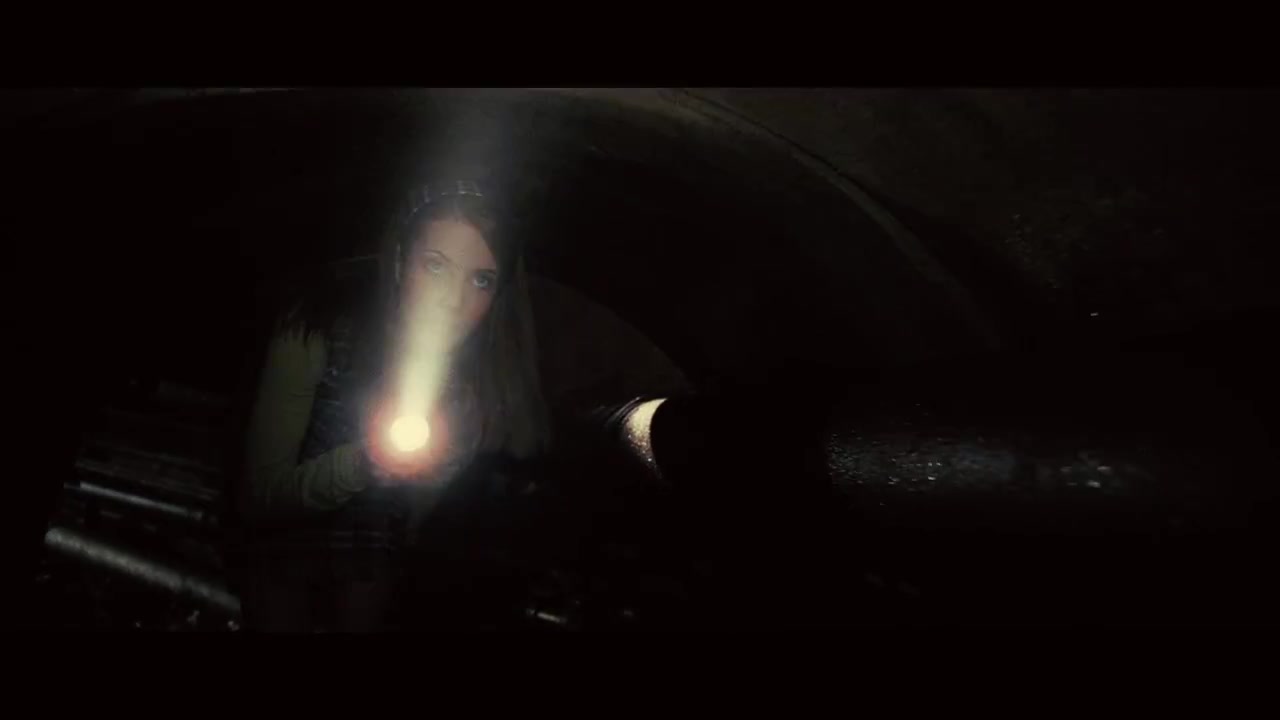 ero_nancydrewtrailer006.jpg