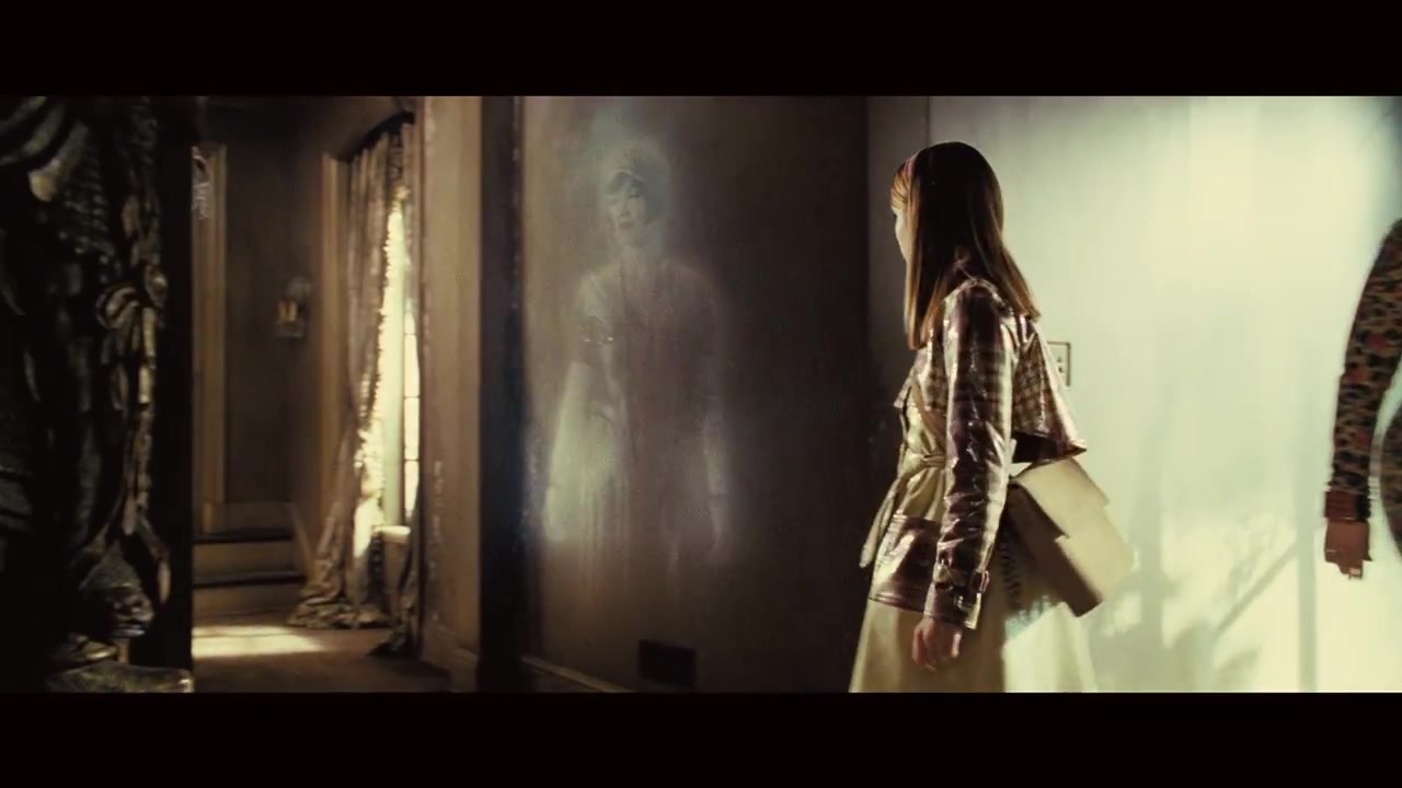 ero_nancydrewtrailer051.jpg