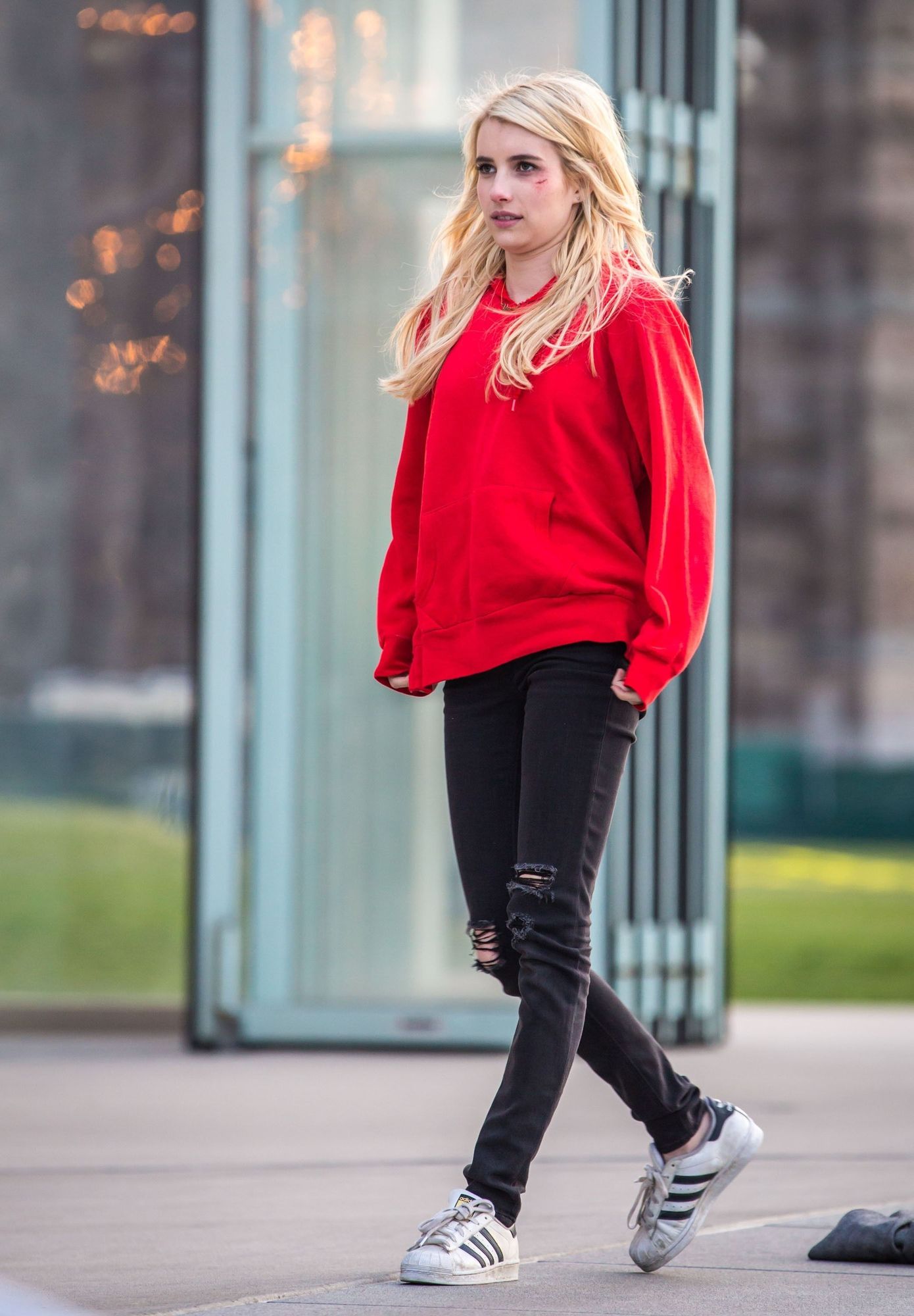 emmarobertsorg012.jpg