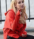 emmarobertsorg005.jpg
