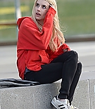 emmarobertsorg009.jpg