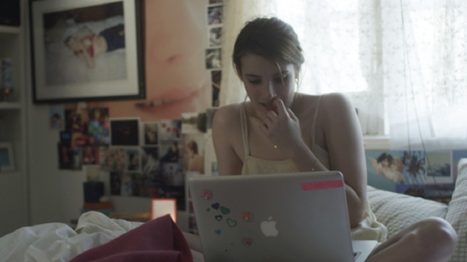 emmarobertsorg009.jpg