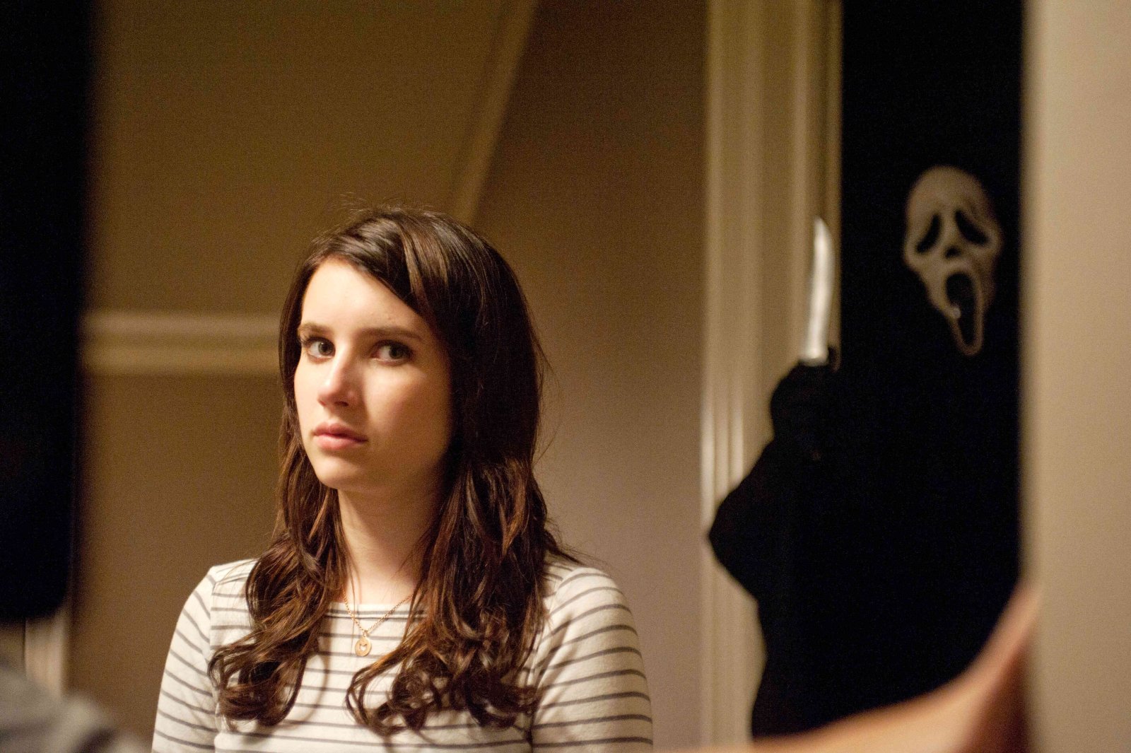 emmarobertsorg005.jpg