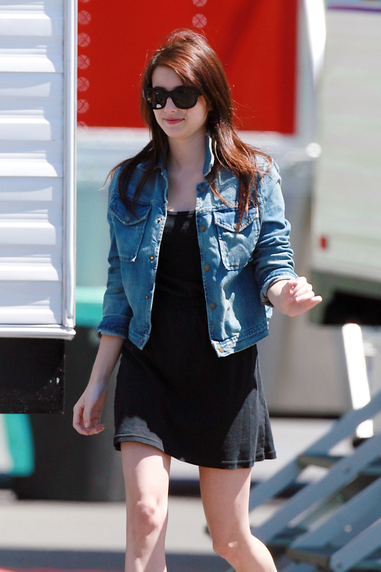 emmarobertsorg005.jpg
