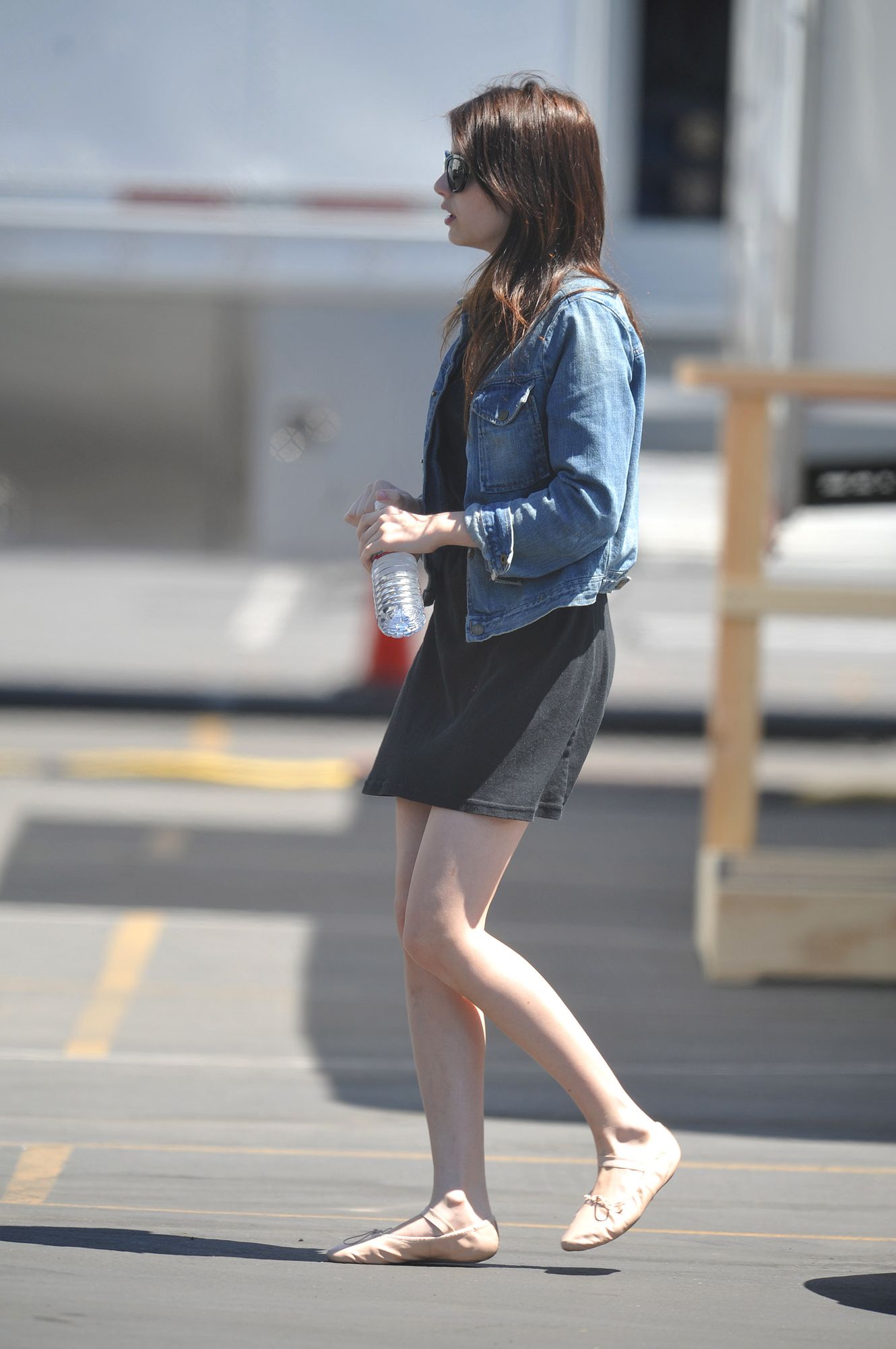 emmarobertsorg012.jpg