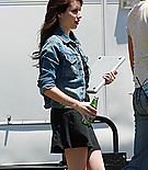 emmarobertsorg003.jpg