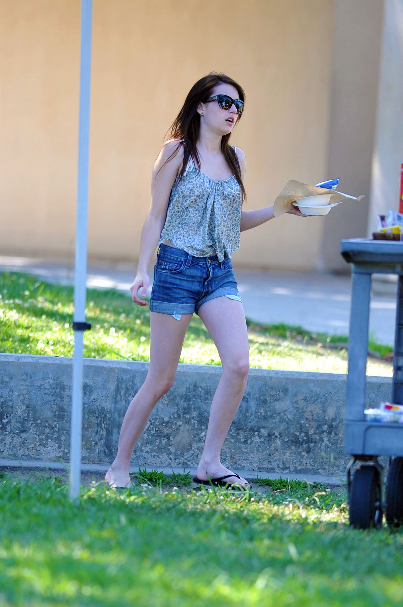 emmarobertsorg006.jpg