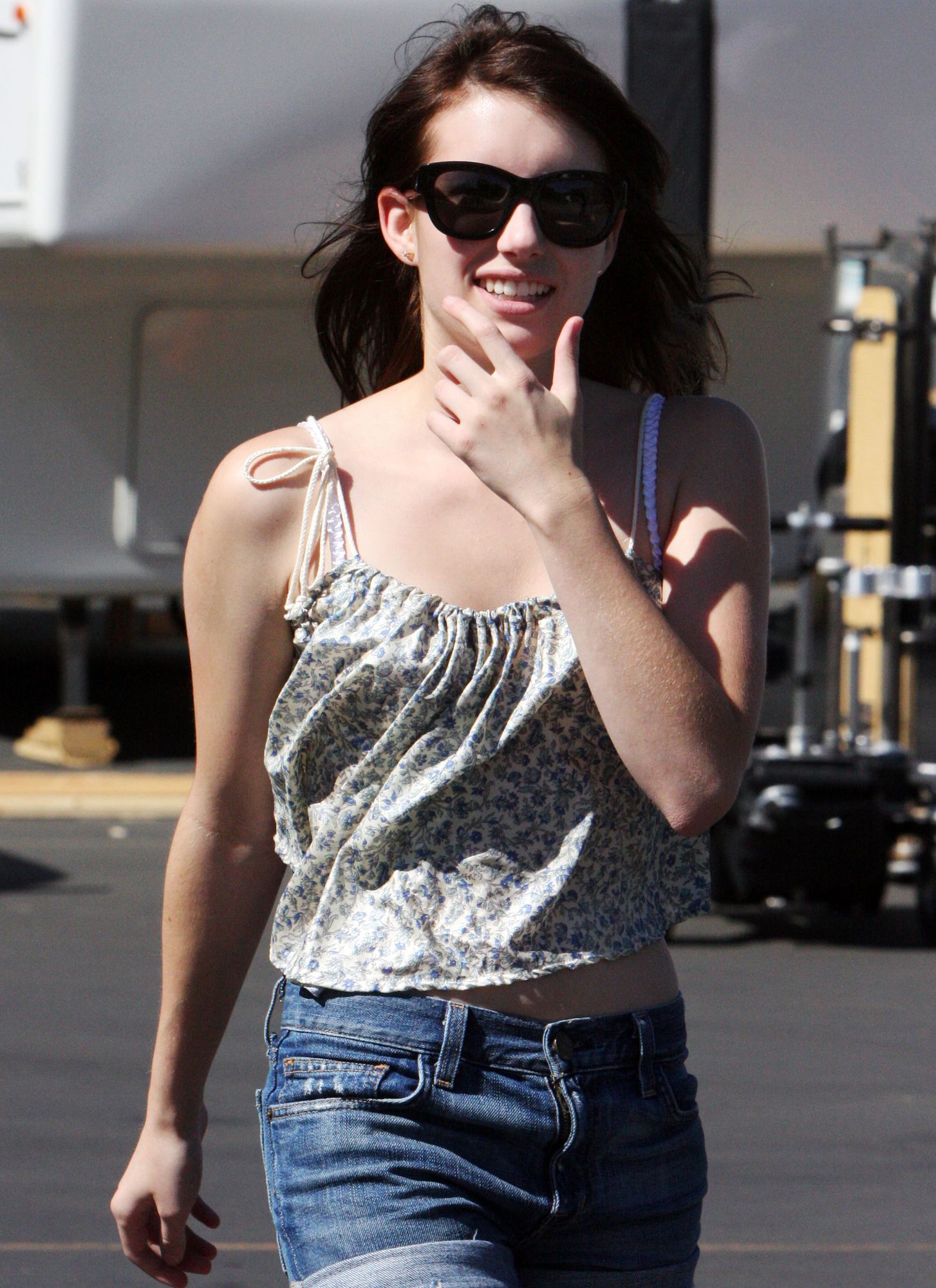 emmarobertsorg017.jpg