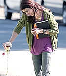 emmarobertsorg002.jpg
