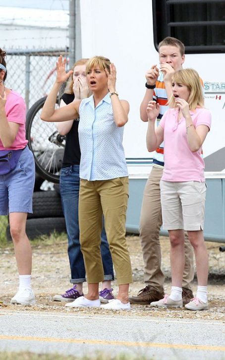 emmarobertsorg010.jpg emmarobertsorg010.jpg
