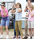 Filename=emmarobertsorg001.jpg
Filesize=72KiB
Dimensions=454x726
Date added=Dec 11, 2015 emmarobertsorg001.jpg