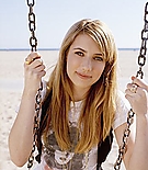 emmarobertsorg002.jpg