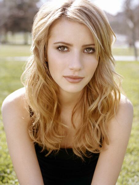 emmarobertsorg003.jpg
